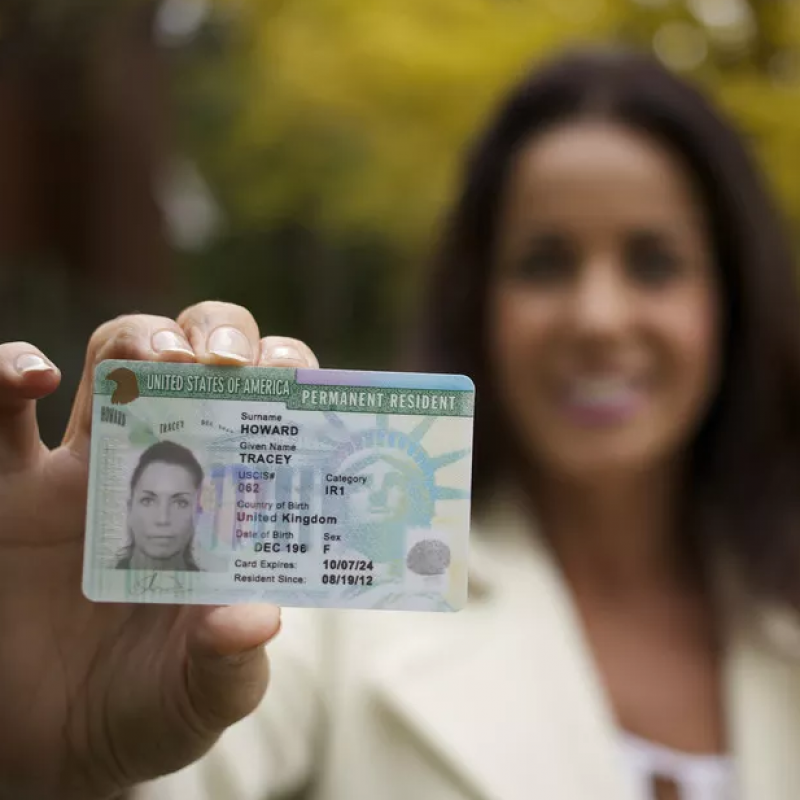 持美国绿卡出境可免签的国家