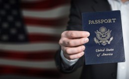 美国护照丢失如何补办？